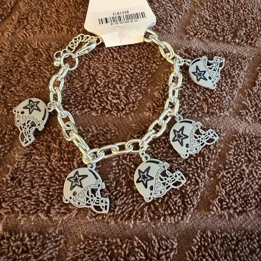 Brand New Dallas Cowboys Helmet Charm Bracelet